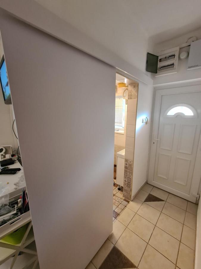 Zseki Apartman Hajduszoboszlo Exterior photo