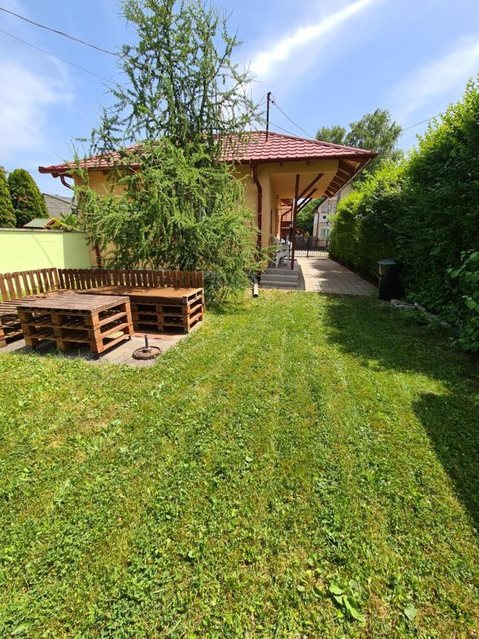 Zseki Apartman Hajduszoboszlo Exterior photo